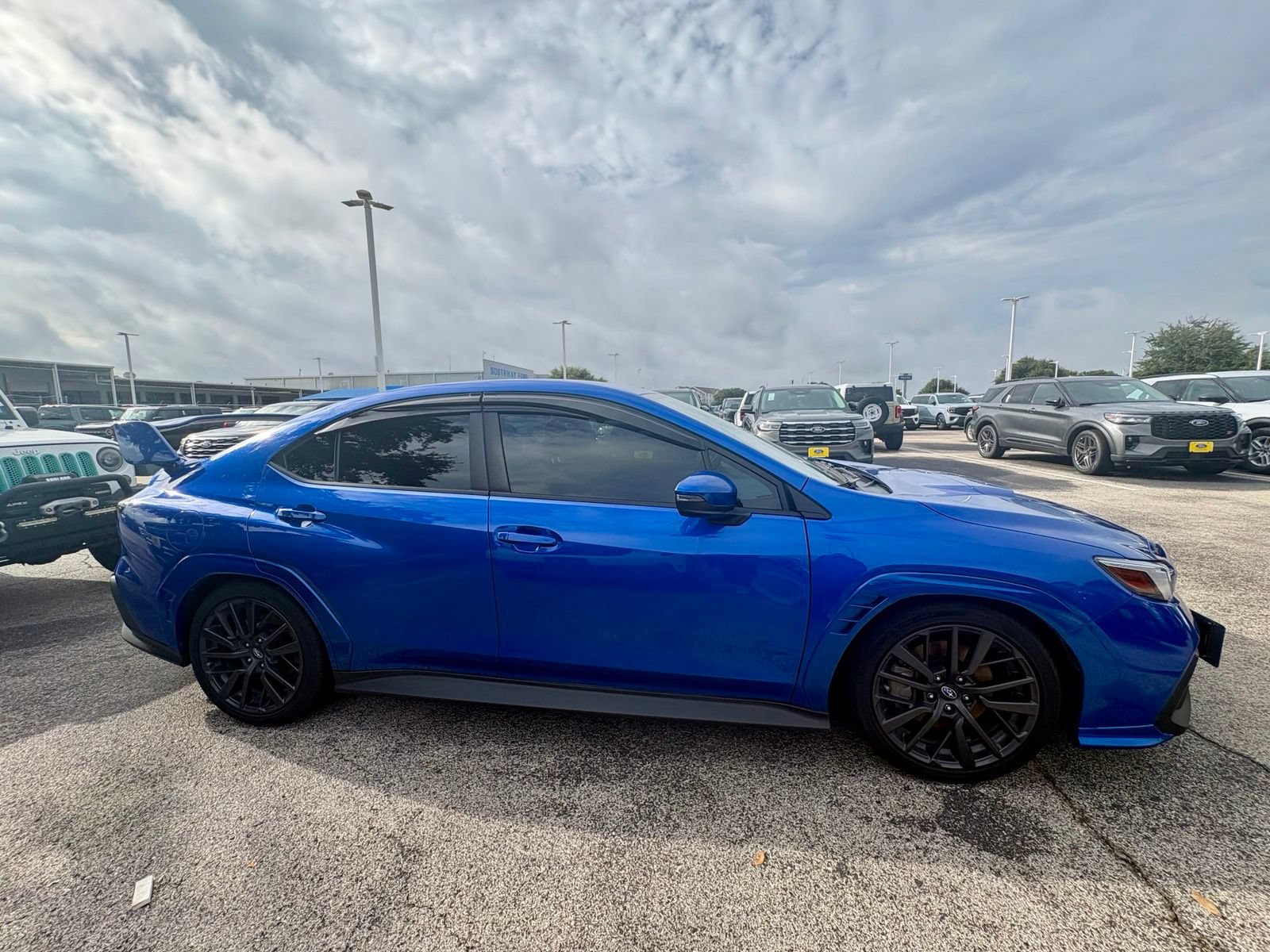 Used 2022 Subaru WRX Limited AWD/4WD image 2