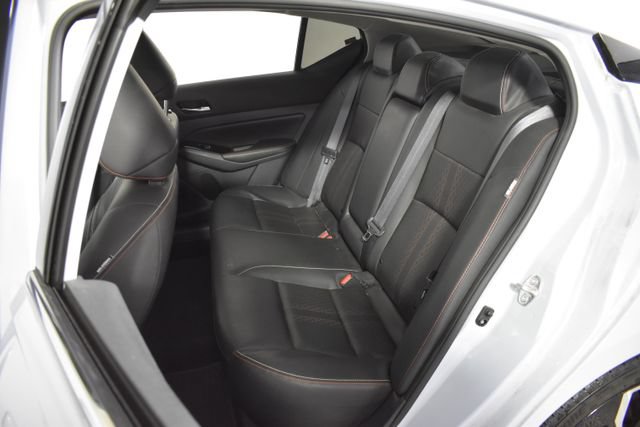 Certified 2024 Nissan Altima 2.5 SR w/ SR Premium Package FWD image 31