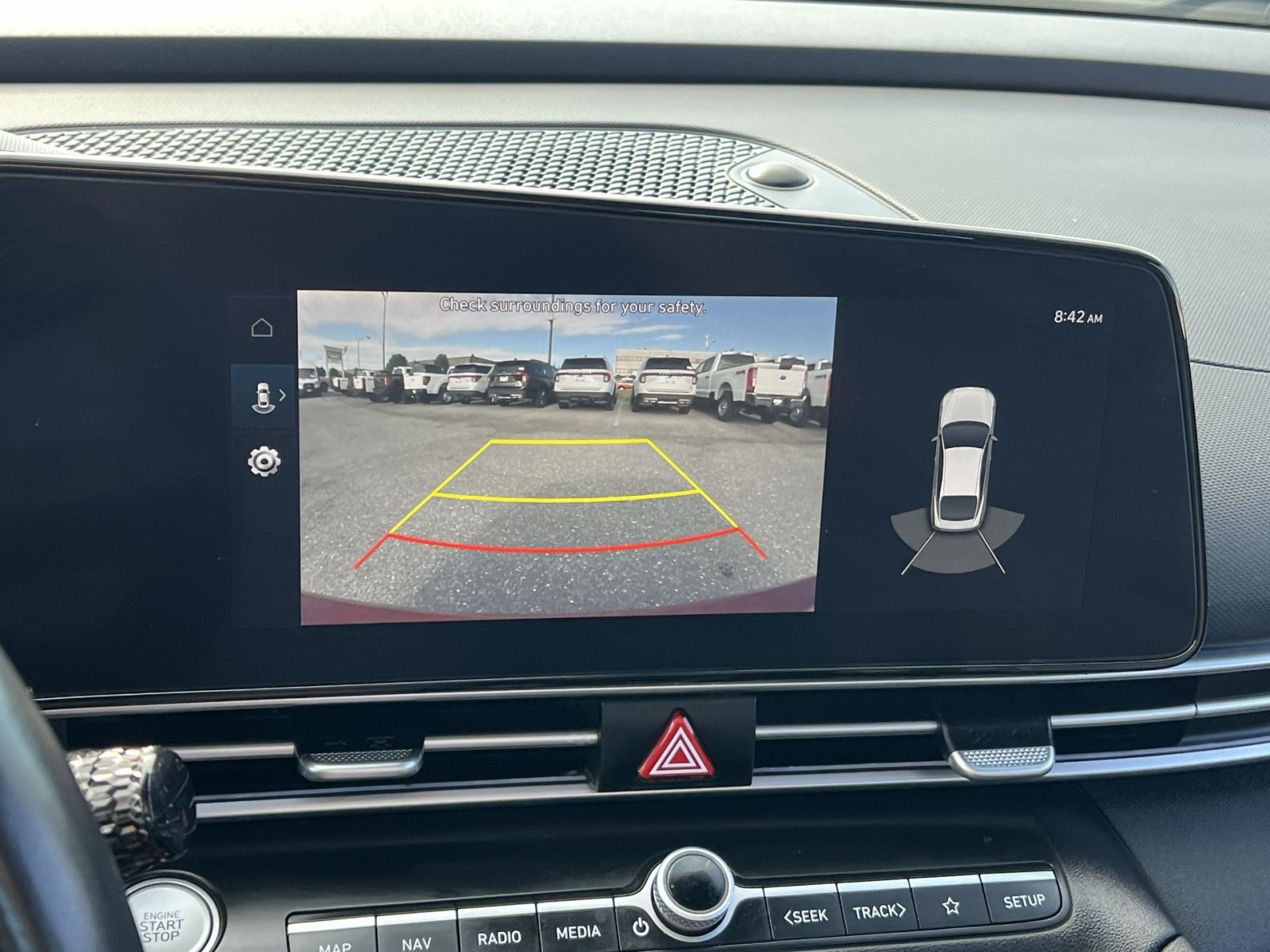 Used 2023 Hyundai Elantra Limited FWD image 27