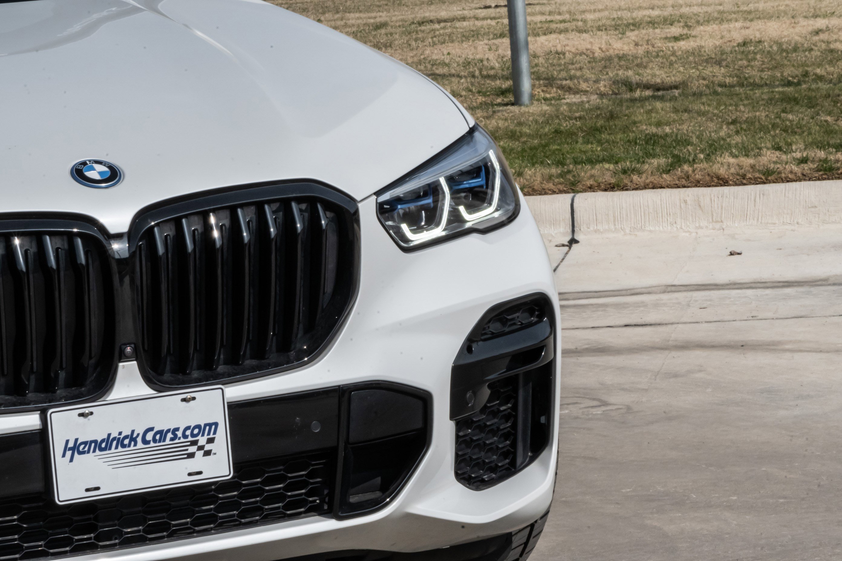 Certified 2023 BMW X5 xDrive45e w/ Executive Package image 7