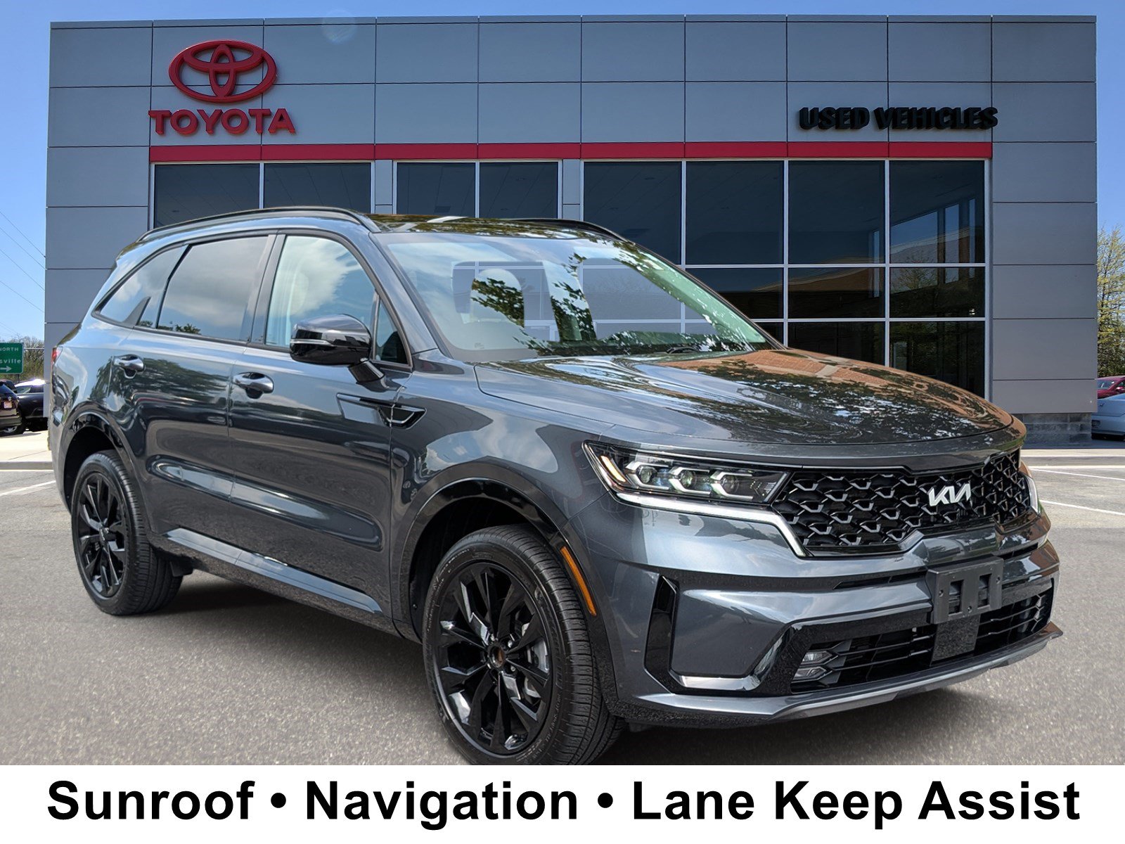 Used 2023 Kia Sorento SX AWD/4WD image 1