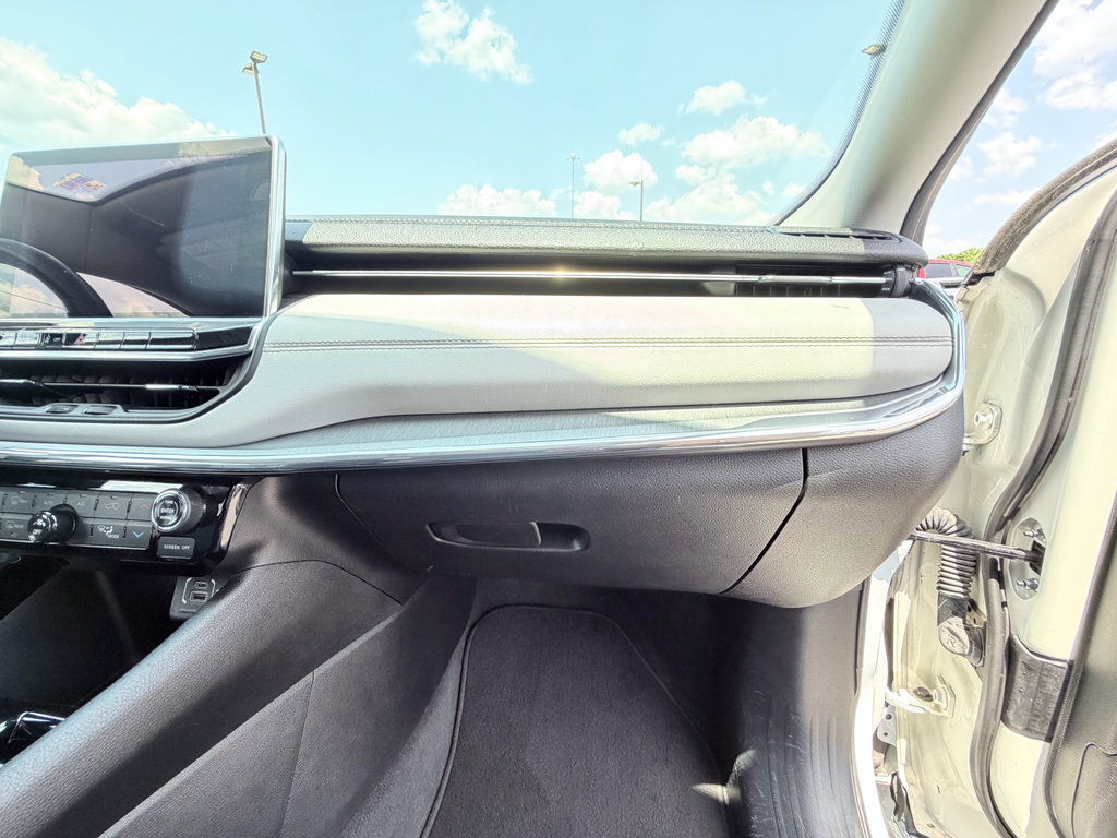 Used 2022 Jeep Compass Limited AWD/4WD image 19