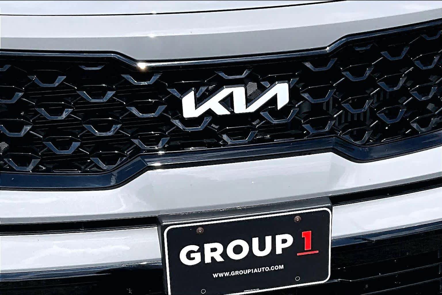 Used 2023 Kia Sorento SX AWD/4WD image 30