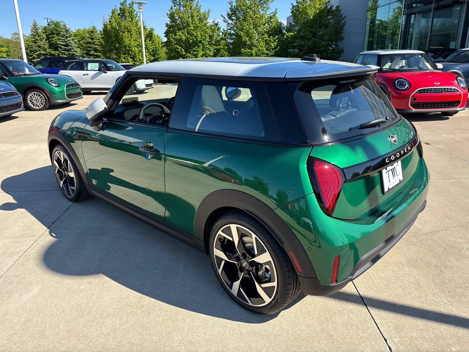 New 2026 MINI Cooper S FWD image 7