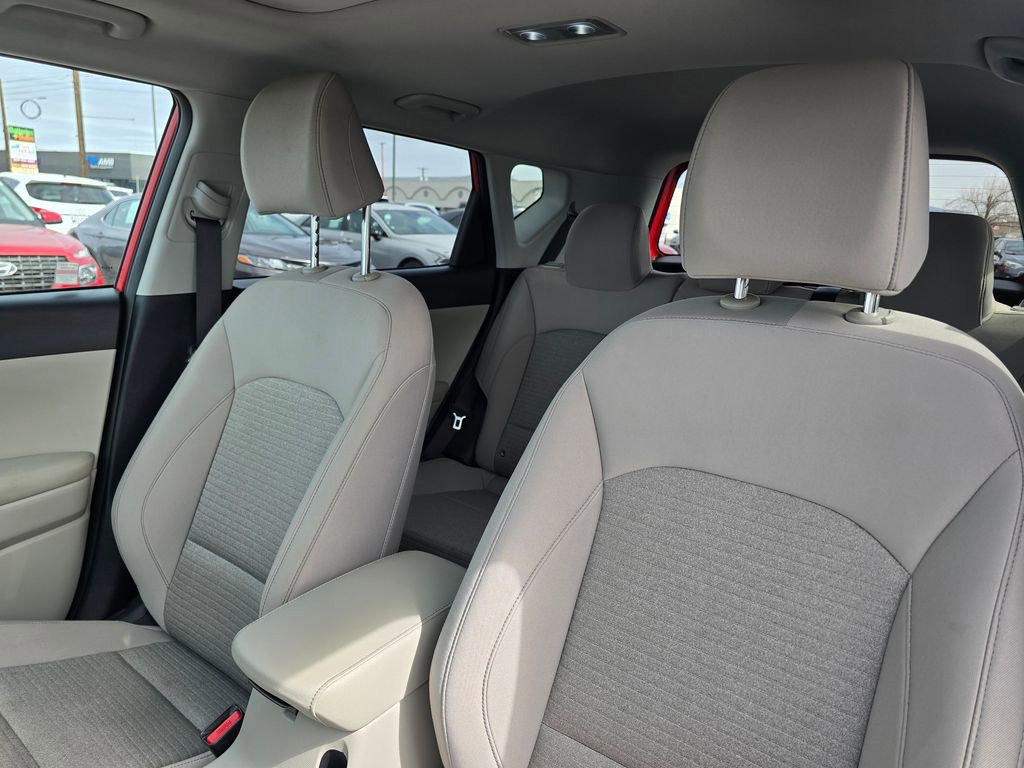 Used 2025 Kia Soul EX FWD image 23