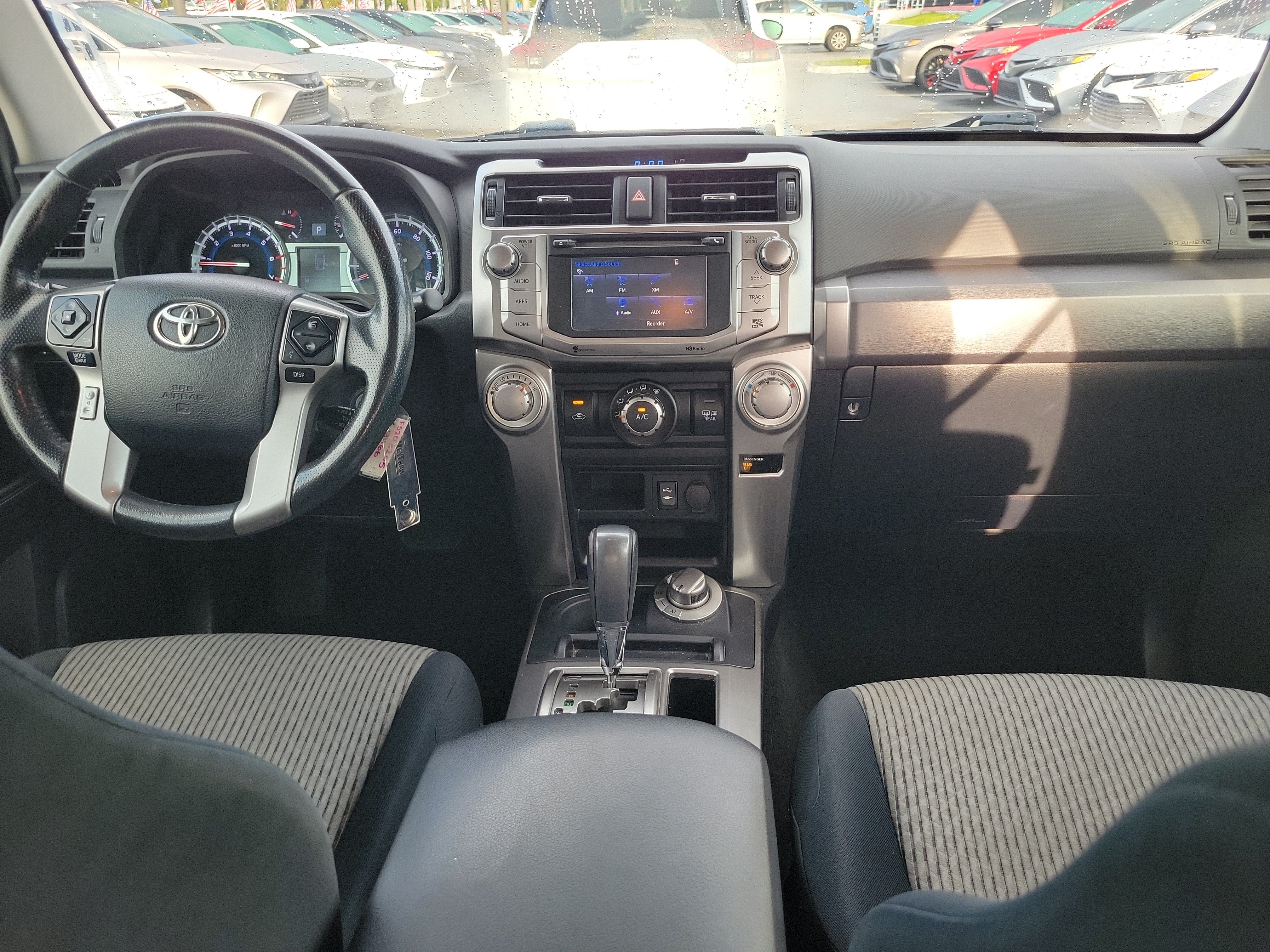 Used 2015 Toyota 4Runner SR5 AWD/4WD image 16