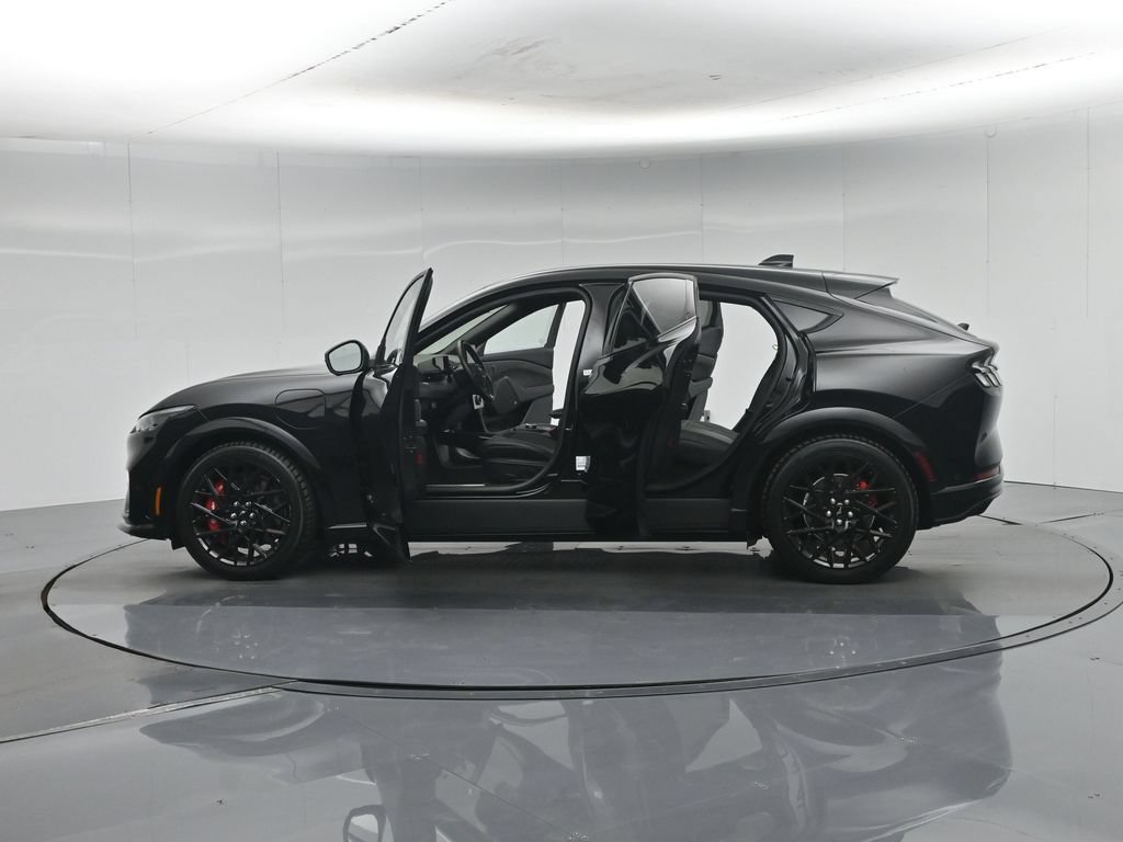 Certified 2023 Ford Mustang Mach-E GT w/ GT Performance Edition AWD/4WD image 36