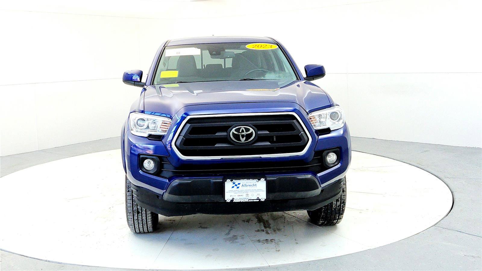 Certified 2023 Toyota Tacoma SR5 image 8