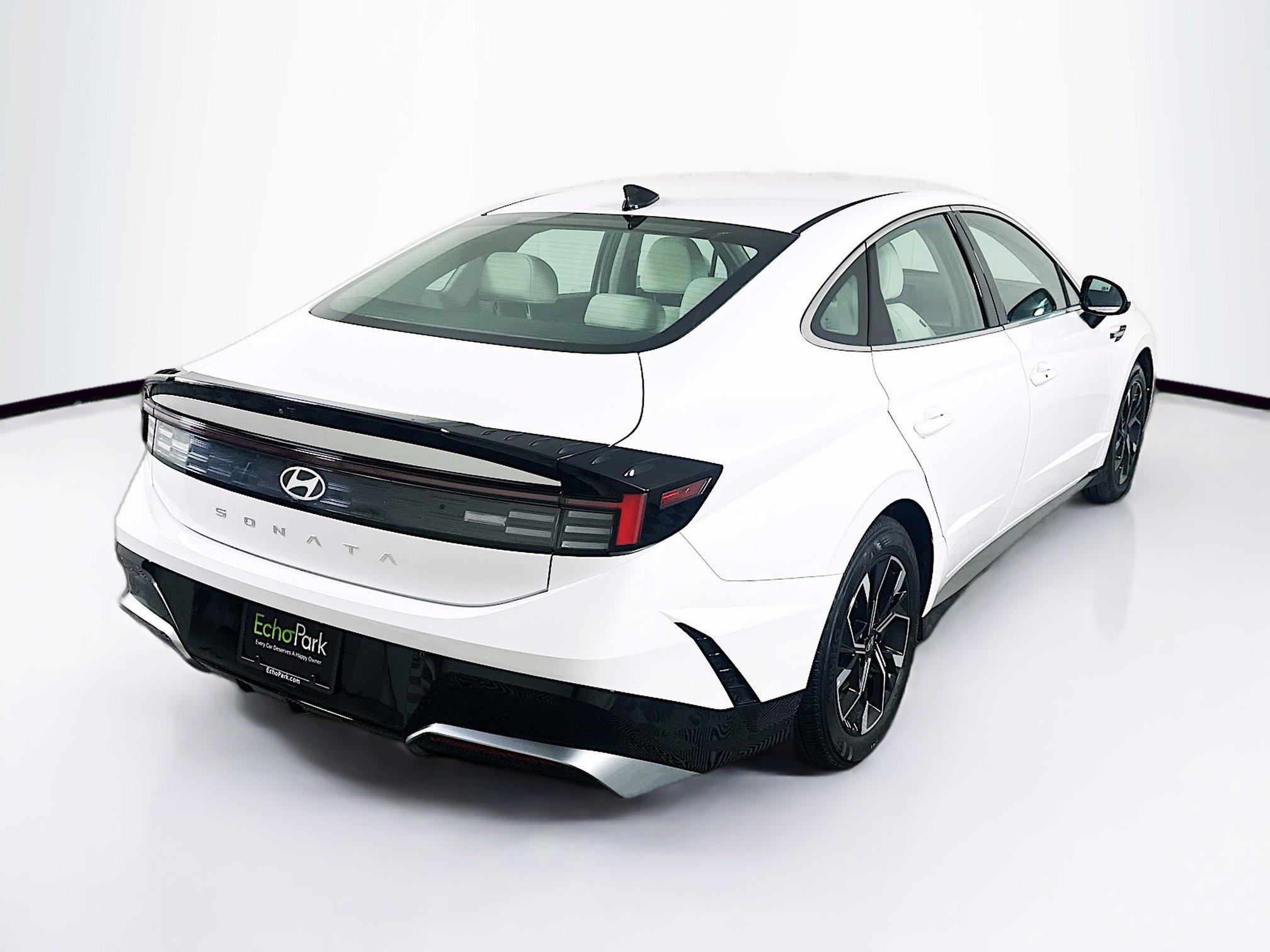 Used 2025 Hyundai Sonata SEL image 9