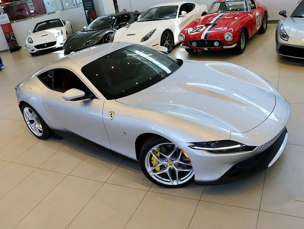 Certified 2021 Ferrari Roma image 14