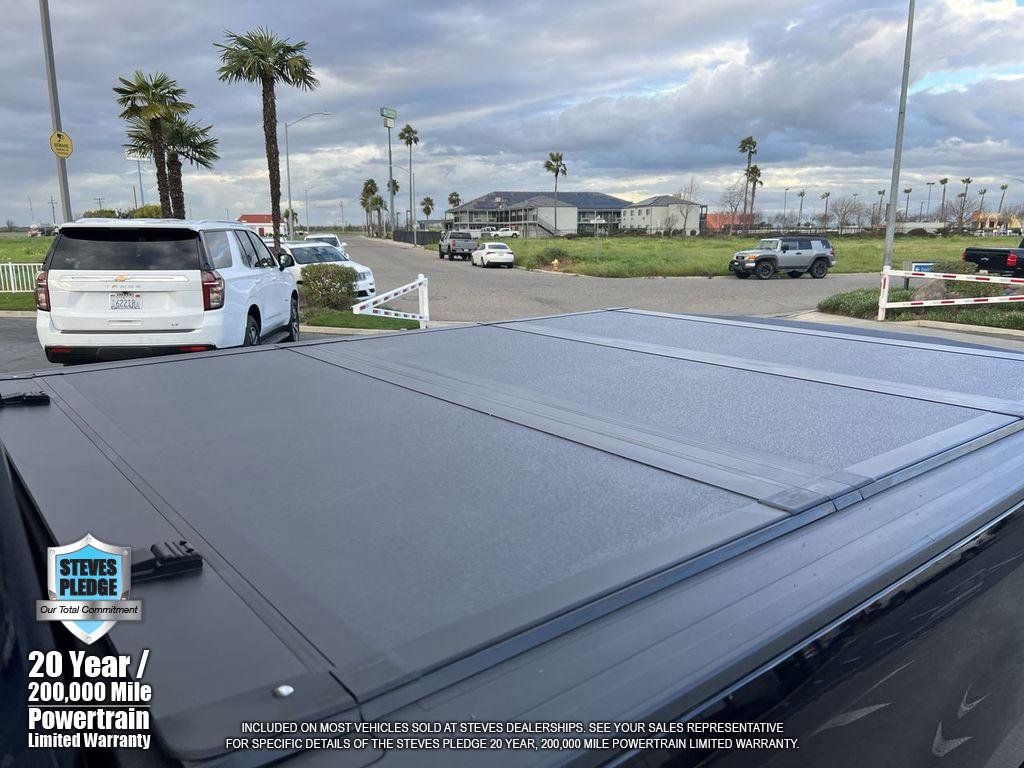 Used 2022 Ford F250 Lariat w/ Black Appearance Package image 37