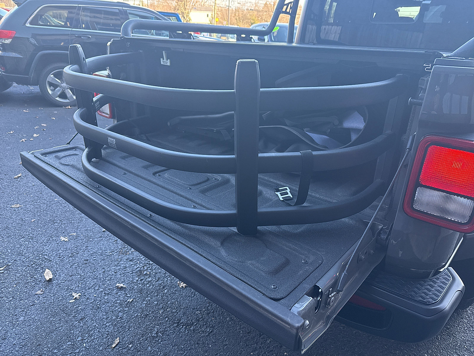 Used 2020 Jeep Gladiator Sport w/ Quick Order Package 24S image 24