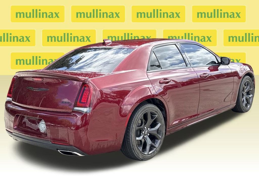 Used 2020 Chrysler 300 S w/ Safetytec Plus Group image 34