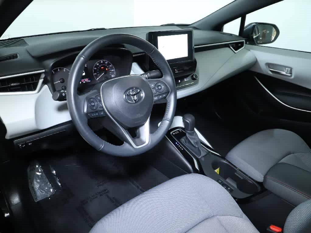 Certified 2024 Toyota Corolla SE w/ SE Premium Package FWD image 17