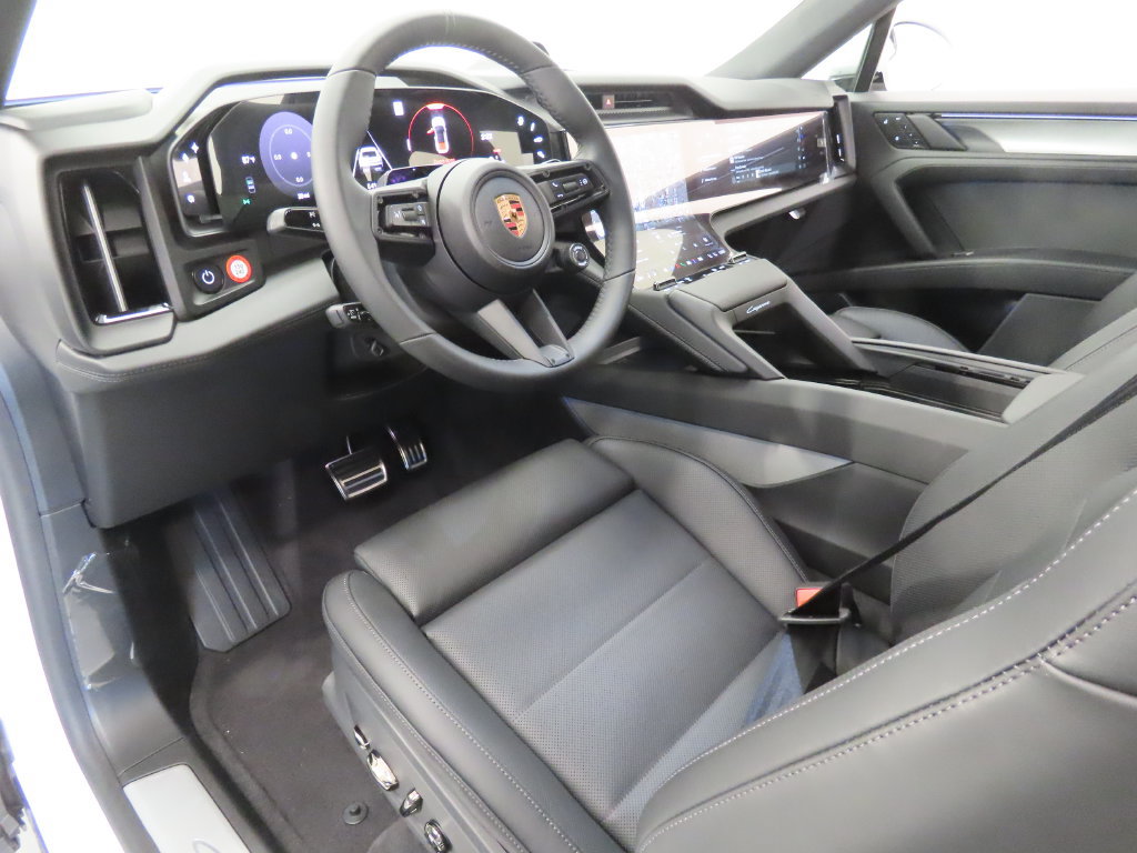New 2026 Porsche Cayenne S AWD/4WD image 4