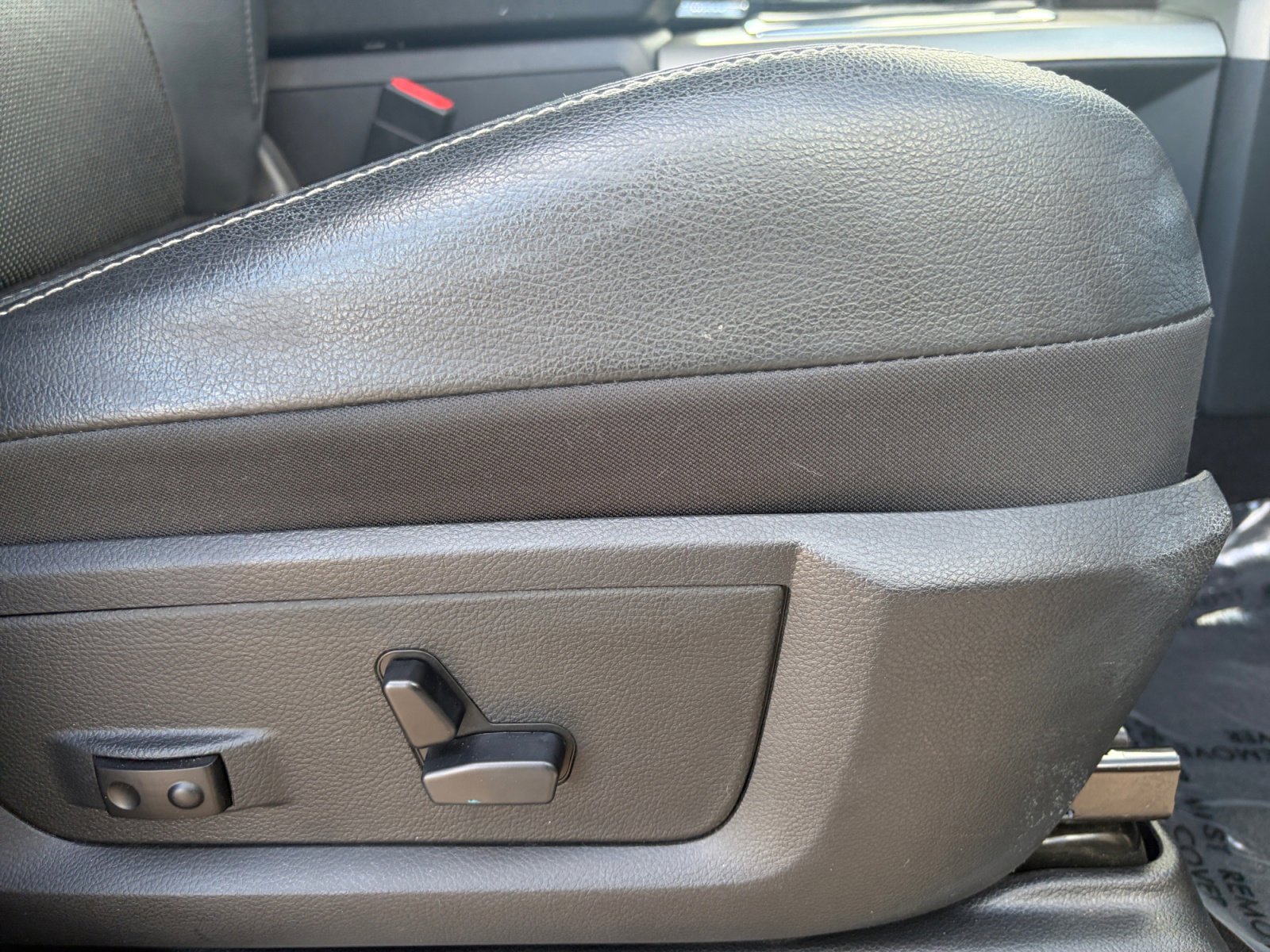 Used 2014 RAM 2500 Laramie w/ HD Snow Plow Prep Group image 28