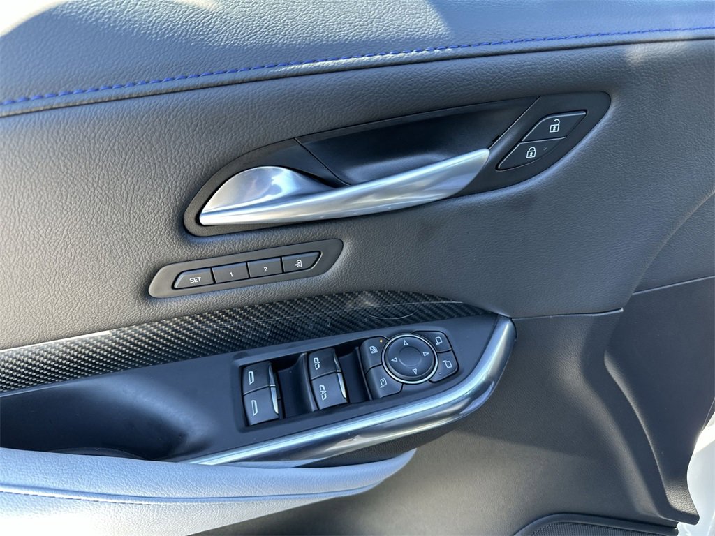 Used 2024 Cadillac XT4 Sport image 13