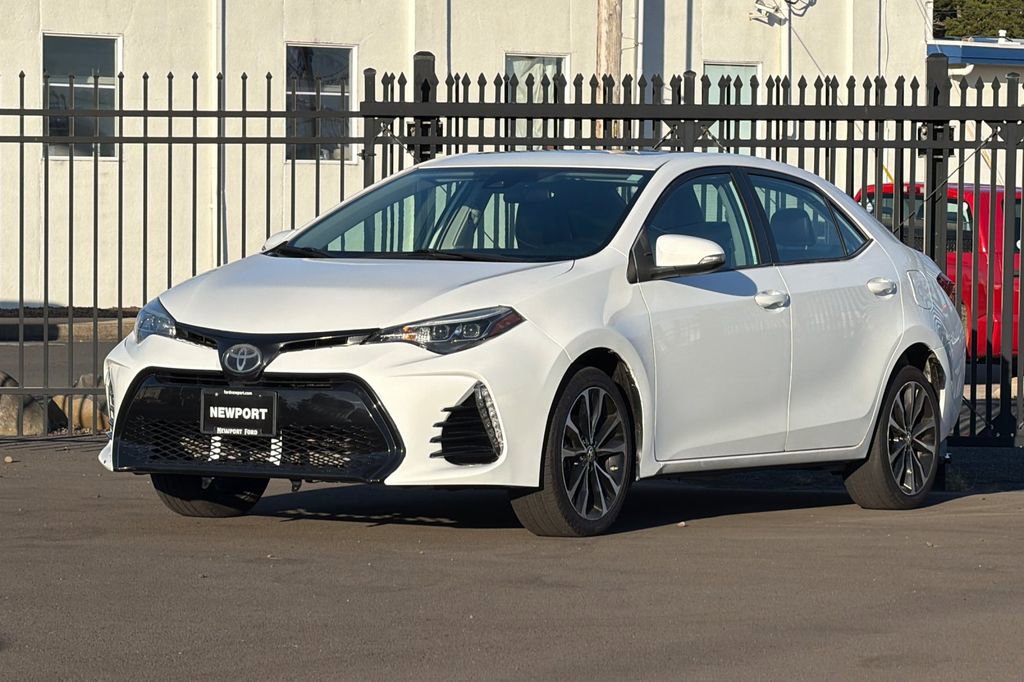 Used 2018 Toyota Corolla XSE w/ Carpet Mat Package (TMS) image 7
