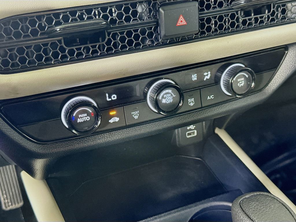 Used 2024 Honda HR-V LX image 25