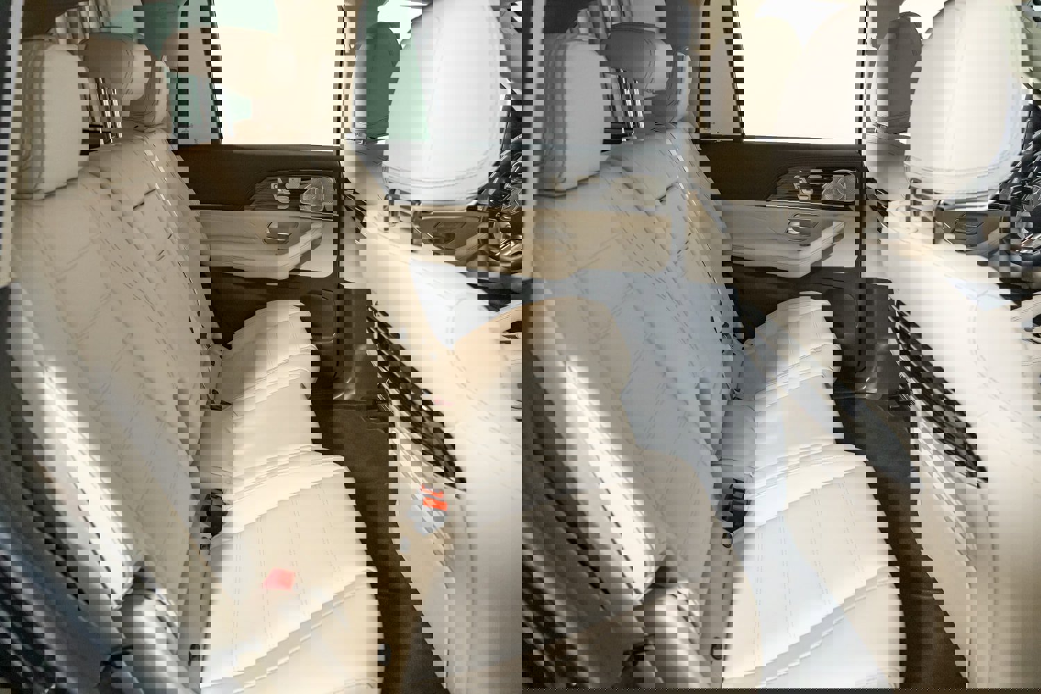 Used 2024 Mercedes-Benz GLS 580 4MATIC image 29