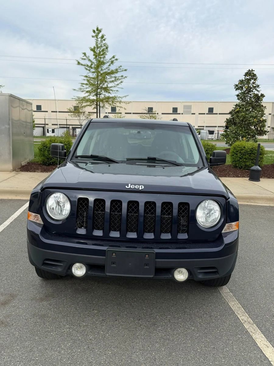 Used 2016 Jeep Patriot High Altitude FWD image 5