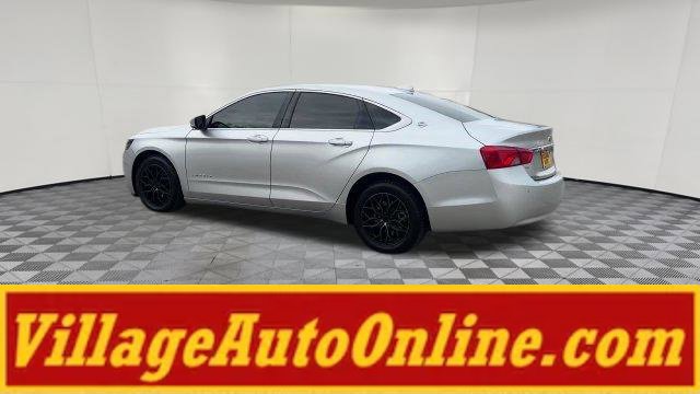 Used 2015 Chevrolet Impala LT w/ Convenience Package FWD image 38