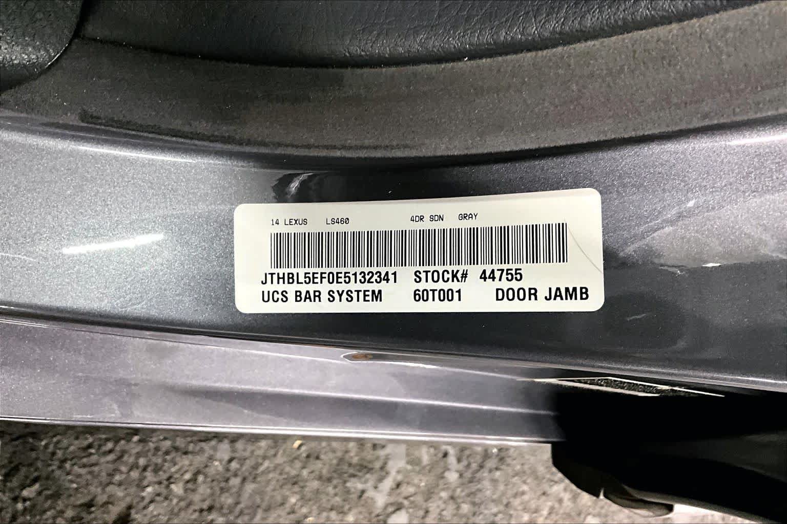Used 2014 Lexus LS 460 w/ F Sport Package RWD image 36