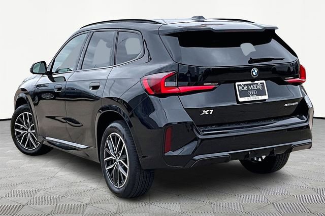 Used 2025 BMW X1 xDrive28i w/ M Sport Package AWD/4WD image 12