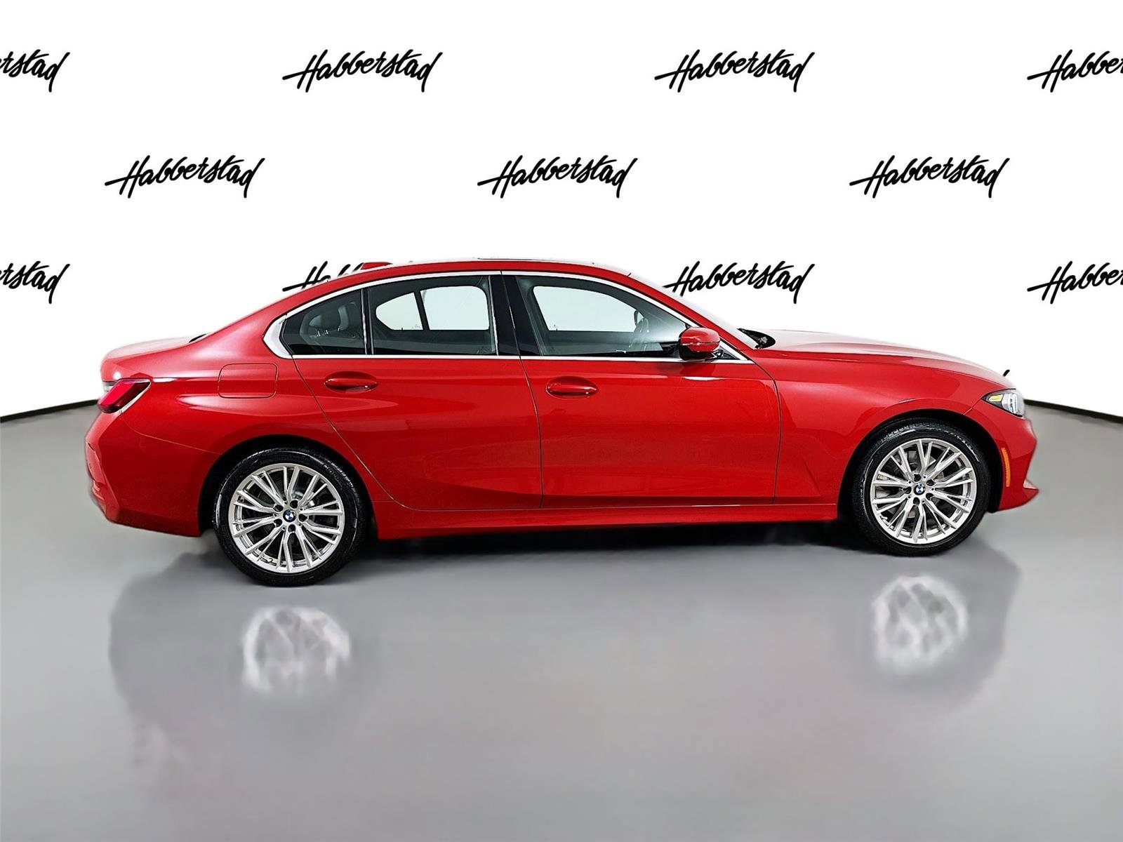 Certified 2024 BMW 330i xDrive Sedan w/ Convenience Package image 2