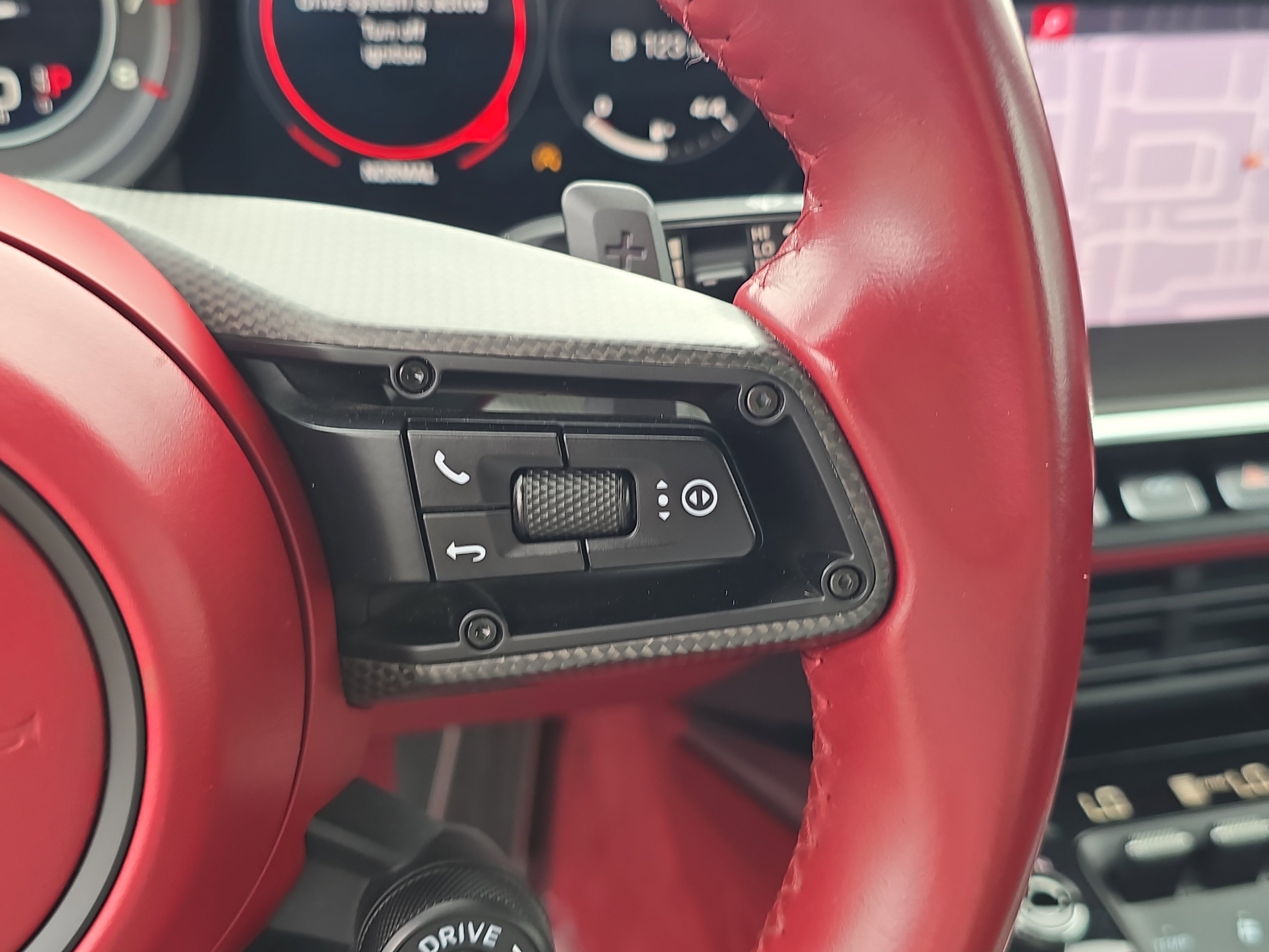 Used 2021 Porsche 911 Turbo image 29