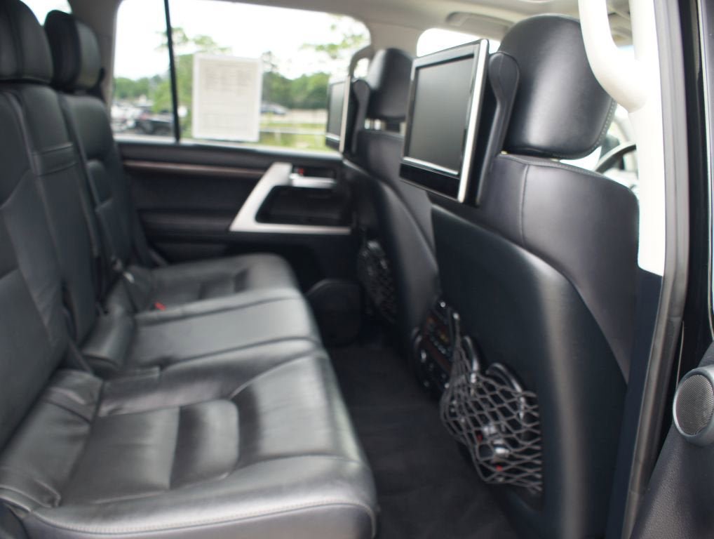 Used 2019 Toyota Land Cruiser AWD/4WD image 24
