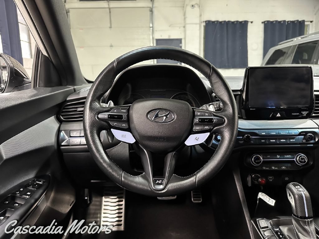 Used 2022 Hyundai Veloster N FWD image 34