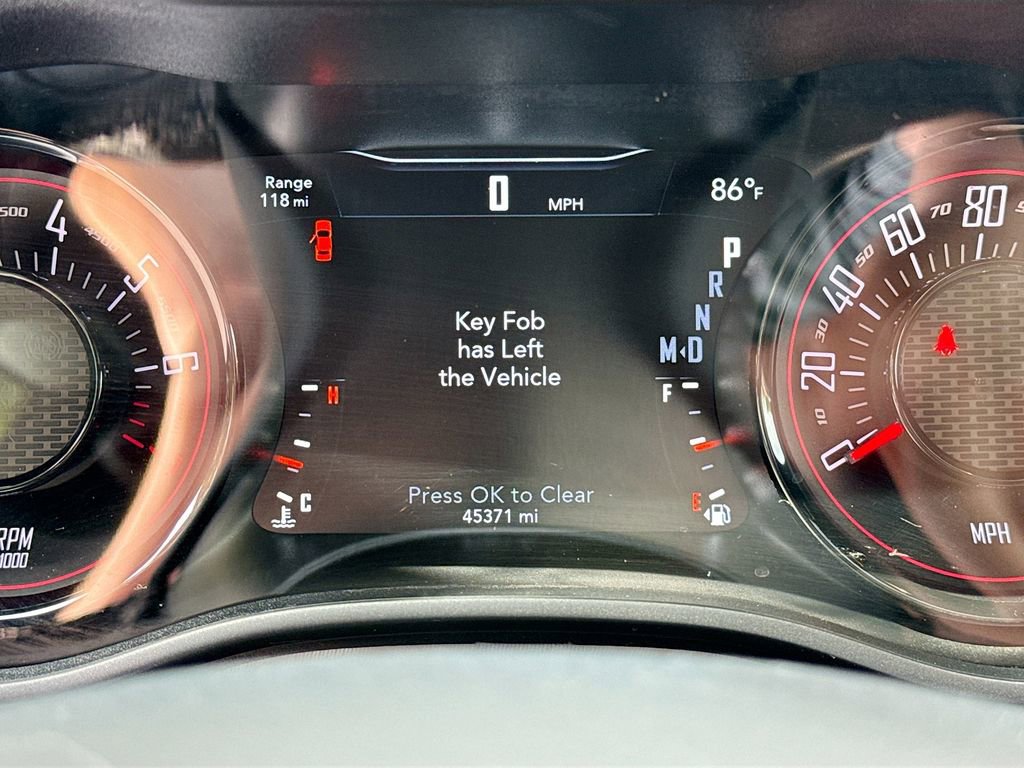 Used 2023 Dodge Challenger SXT w/ Blacktop Package image 10
