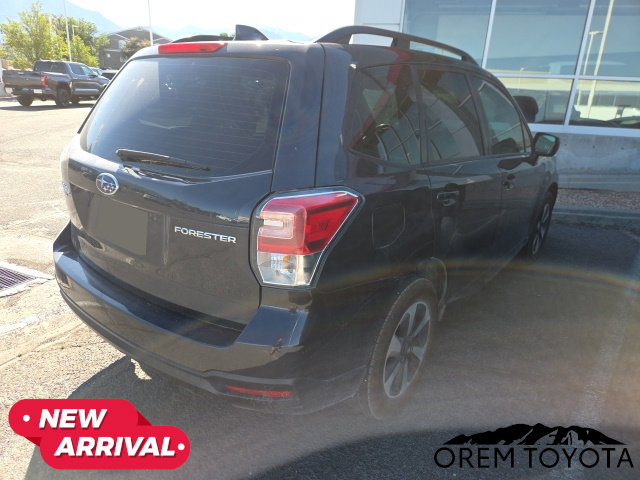 Used 2018 Subaru Forester 2.5i w/ Alloy Wheel Package AWD/4WD image 14