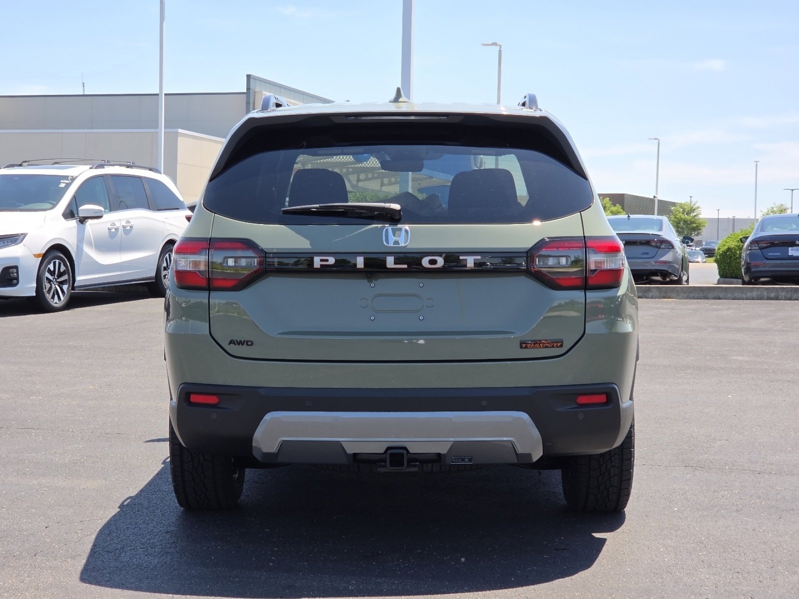 New 2026 Honda Pilot TrailSport image 19