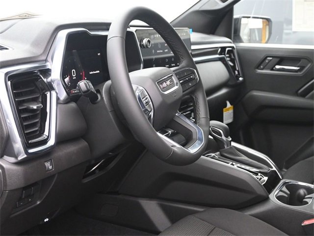 New 2026 GMC Canyon Elevation w/ Convenience Package image 7