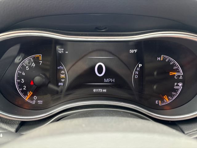 Used 2021 Jeep Grand Cherokee Limited w/ Sun & Sound Group AWD/4WD image 13