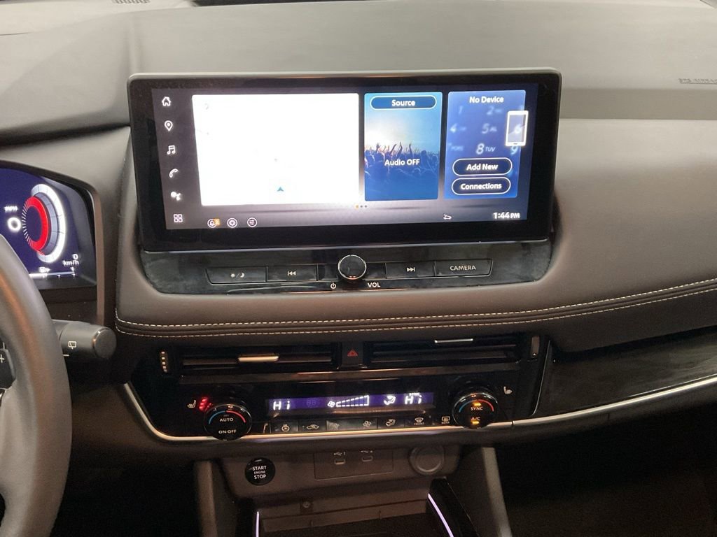 Used 2024 Nissan Rogue SL image 13