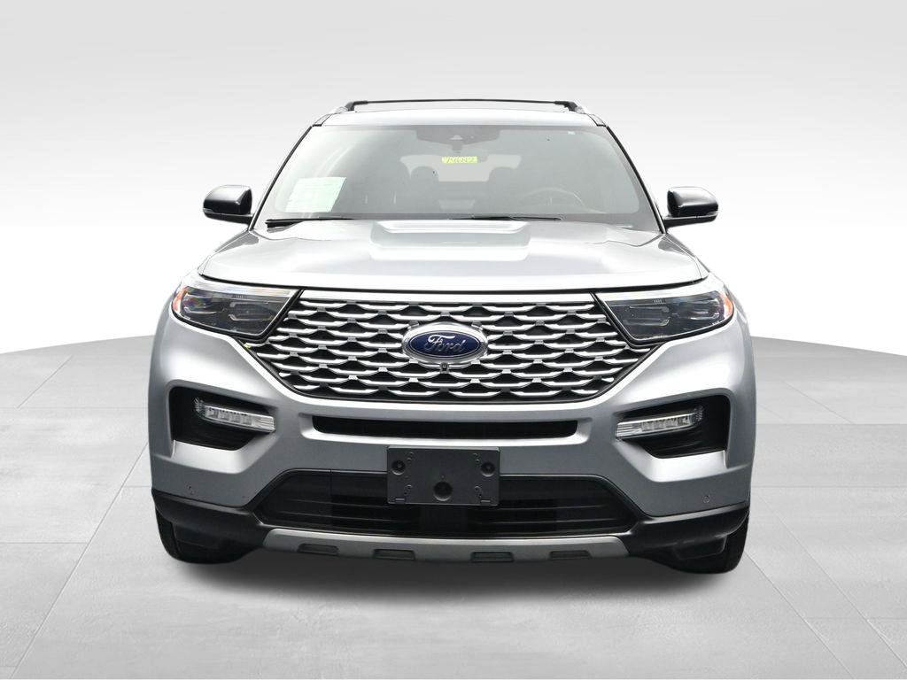 Used 2021 Ford Explorer Platinum w/ Equipment Group 601A AWD/4WD image 8