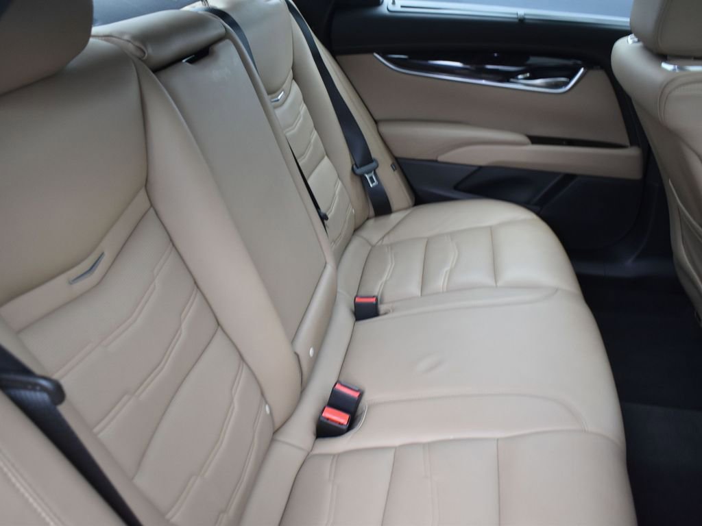Used 2019 Cadillac XTS Vsport Platinum image 28