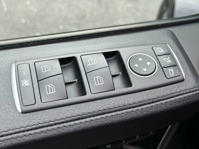 Used 2016 Mercedes-Benz G 63 AMG 4MATIC image 14