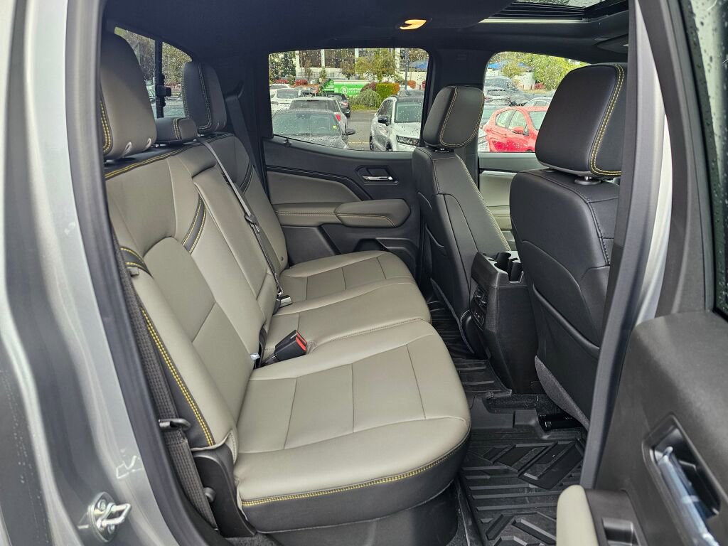 New 2026 Chevrolet Colorado ZR2 w/ Technology Package image 28