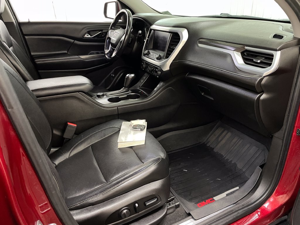 Certified 2018 GMC Acadia SLT w/ LPO, Floor Liner Package FWD image 38