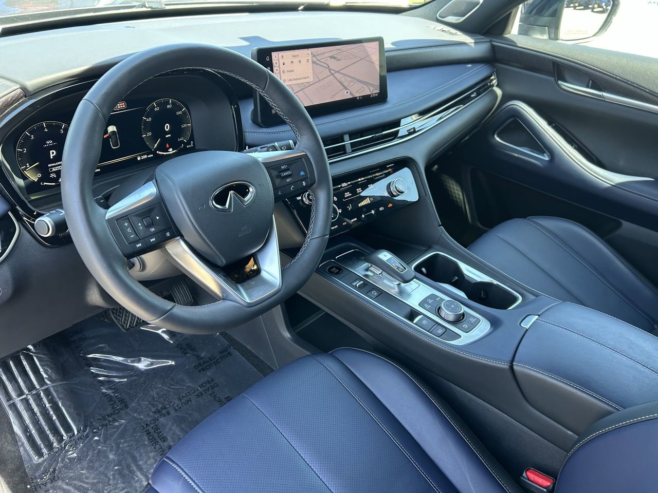 Certified 2026 INFINITI QX60 Sport w/ Dark Cargo Package AWD/4WD image 32