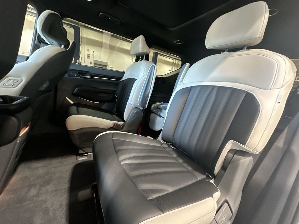 New 2026 Kia EV9 GT-Line image 25