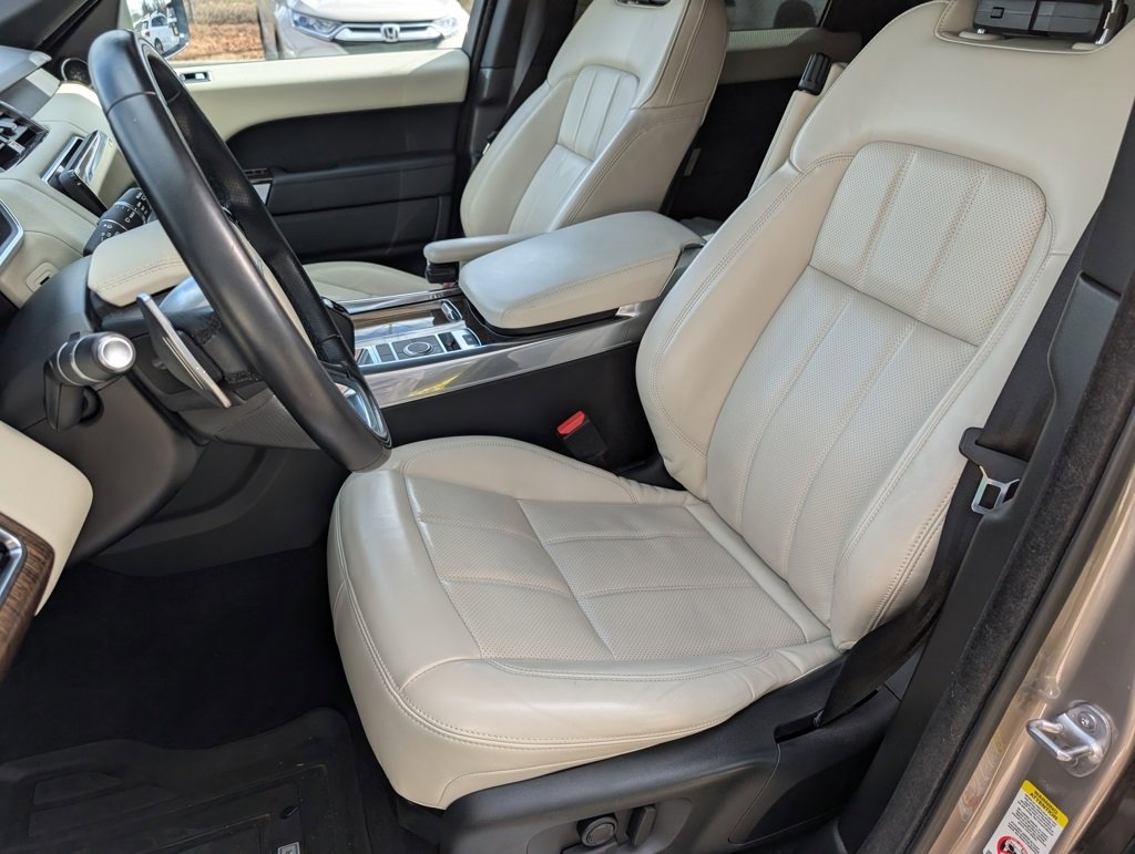 Used 2022 Land Rover Range Rover Sport HSE Silver Edition image 6