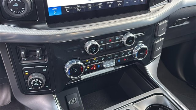 New 2025 Ford F150 Lariat w/ Equipment Group 501A Mid image 19