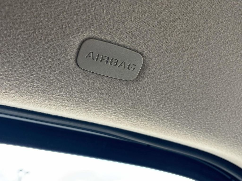 Used 2022 Chevrolet Express 3500 LT w/ LT Preferred Equipment Group image 25