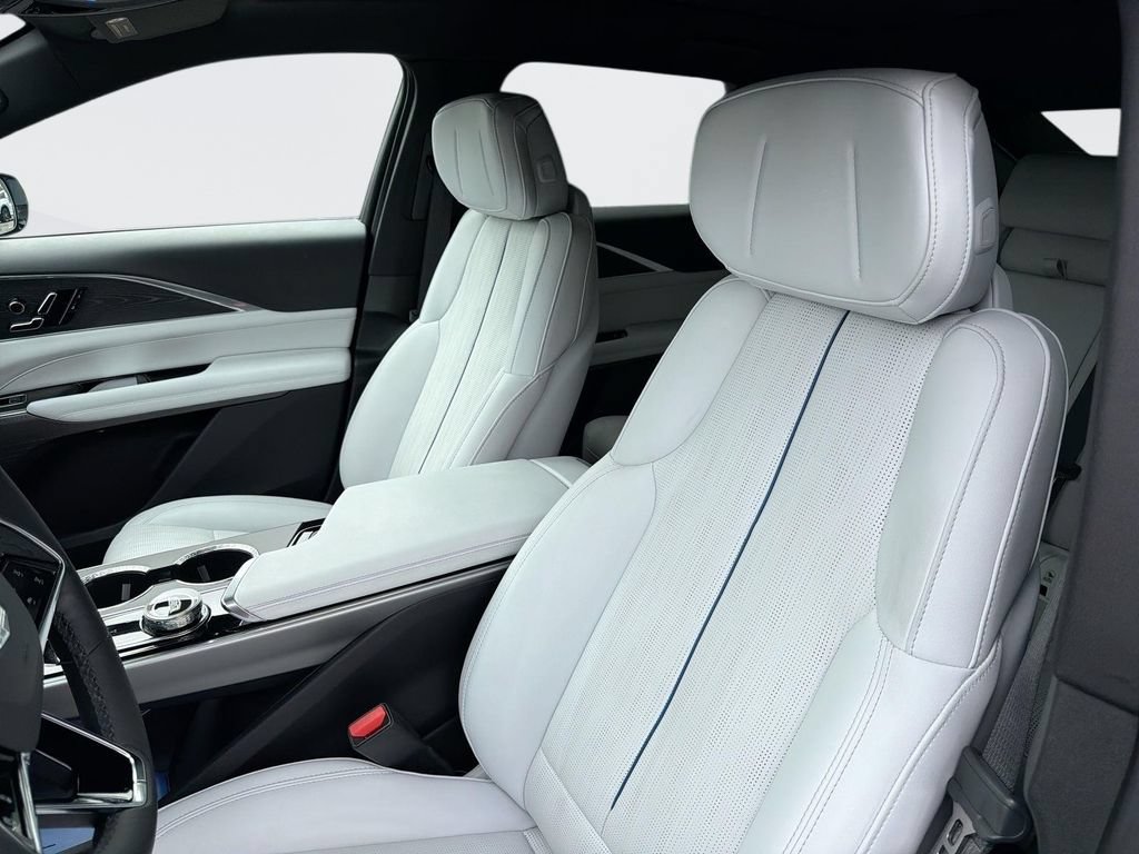 Certified 2024 Cadillac Lyriq Sport AWD/4WD image 21