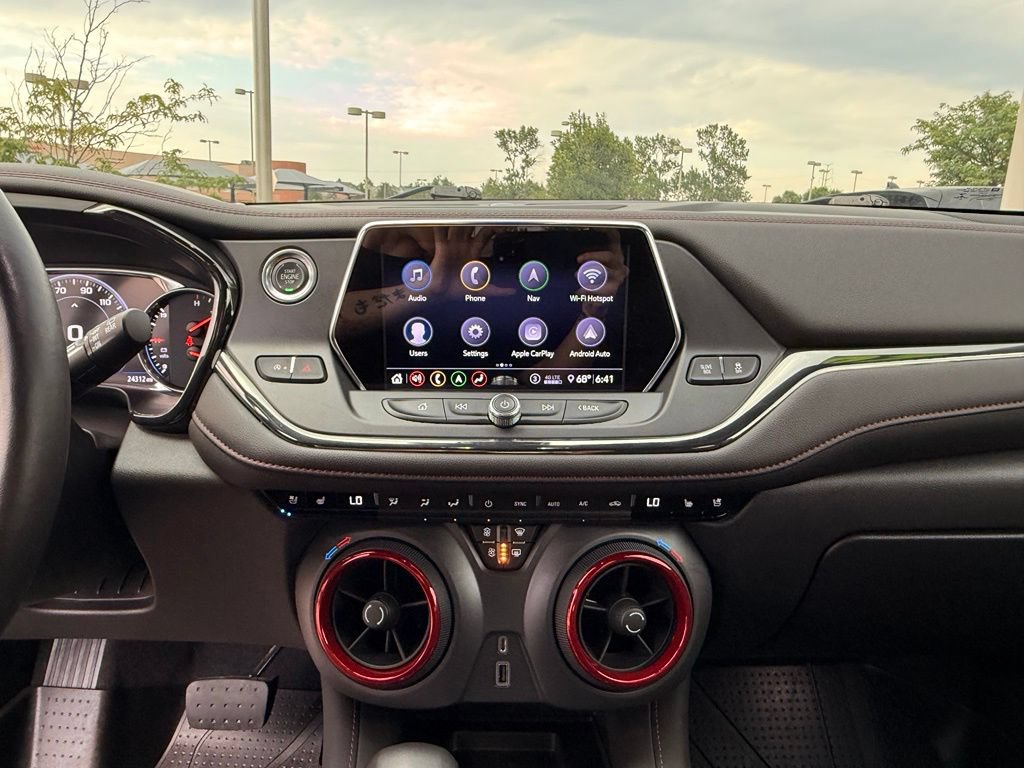 Used 2020 Chevrolet Blazer RS AWD/4WD image 17